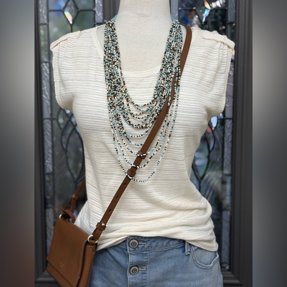 Ann Taylor Loft Cream Textured Thin Sweater Shirt - Picture 1 of 7